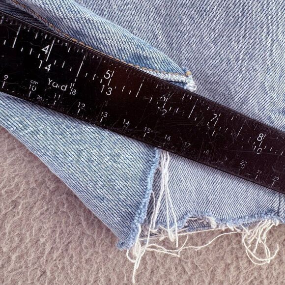 Levi’s 501 High Rise Cutoff Jean Shorts | W27 | Light Wash | Raw Hem Vintage Rew - Picture 9 of 15